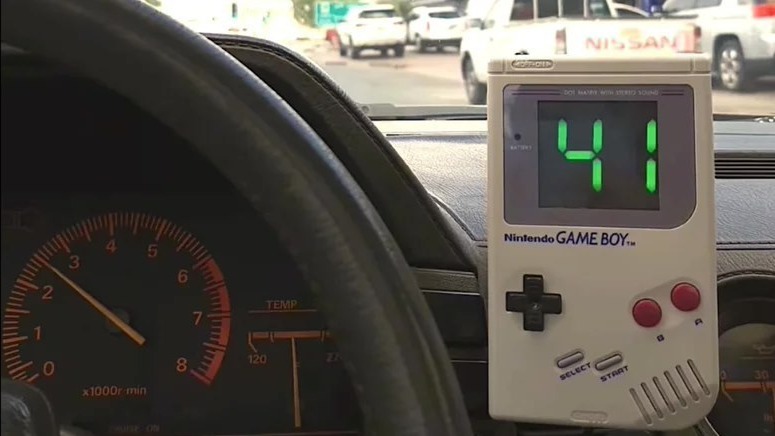 掌機變儀表盤：任天堂Game Boy被改裝成車速表