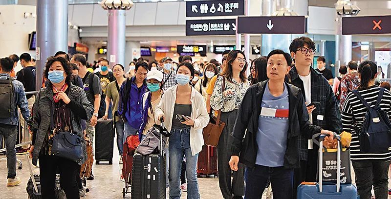广深港高铁推出“计次票”和“定期票”跨境通勤有着数