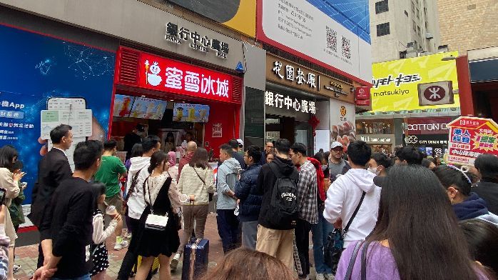 南财观察丨乘风“南下”香港的内地新餐饮，挤进了最旺商圈