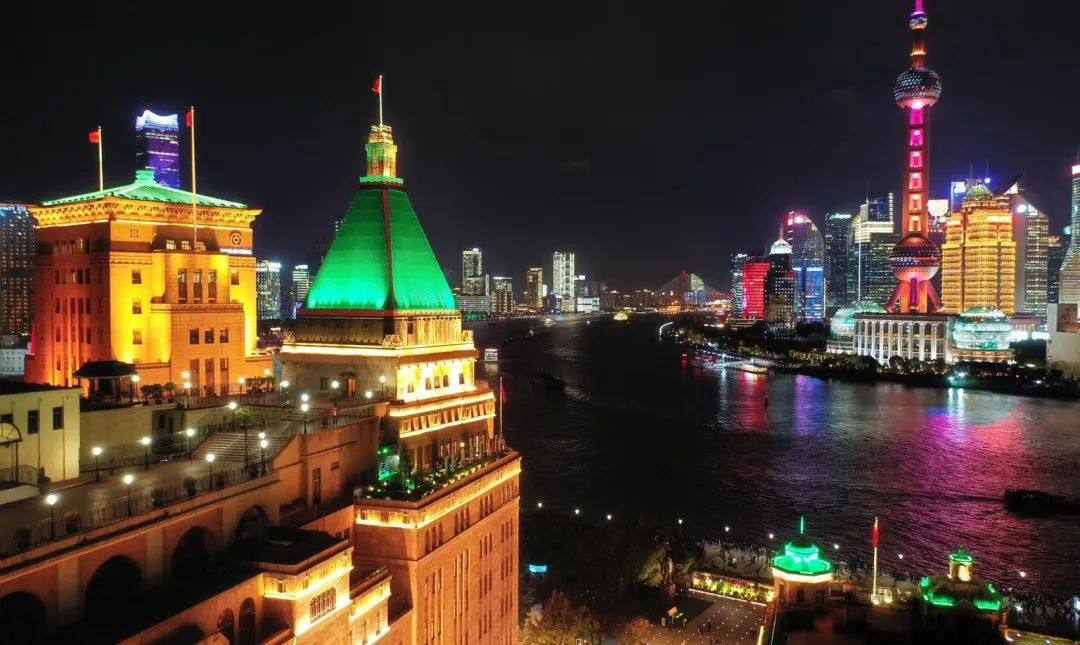 電視劇《繁花》再現老上海風情 上海和平飯店同款套房本周末已售罄