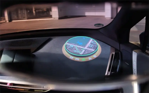 將AR增強現實融入車內 寶馬公佈最新智能座艙