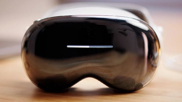 蔡司眼鏡夾片散光最高支持-3.25，部分用戶因視力無緣蘋果Vision Pro頭顯
