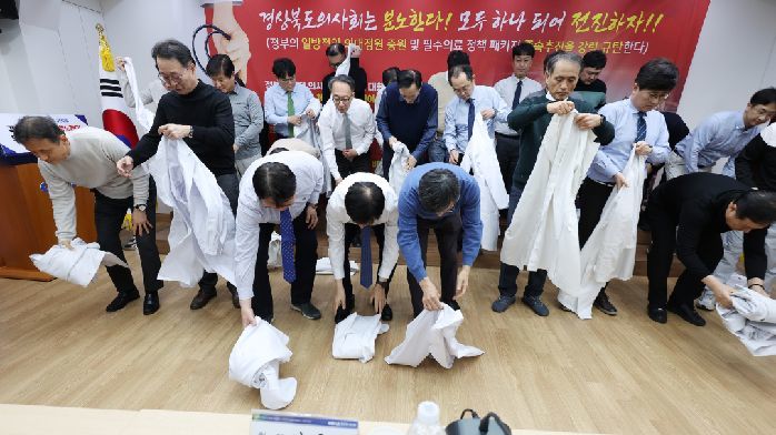 集體辭職！反對醫學院擴招，韓國 2700 名醫生決定明天開始停工
