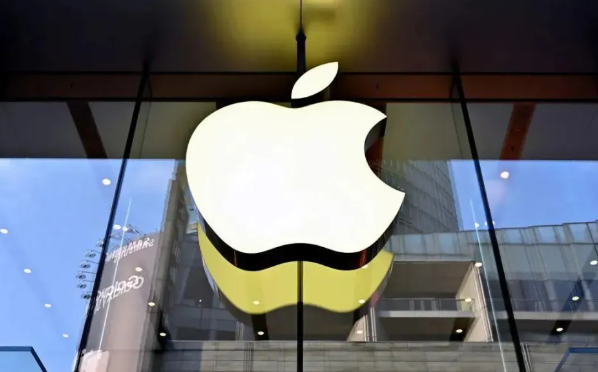 紮克伯格抨擊蘋果：iPhone開放隻是個幌子