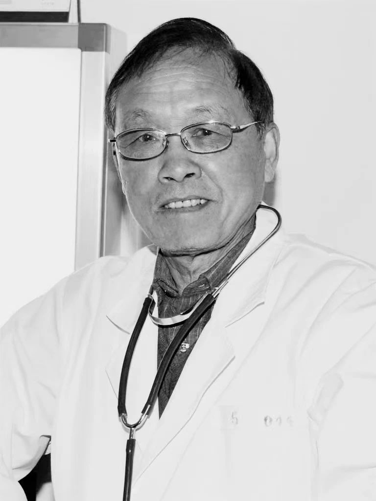 八十年代主動請纓投身農村醫療衛生建設，外科專傢吳萍山逝世
