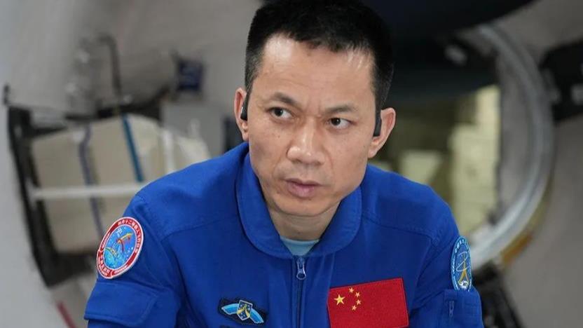 215天！神十七航天員湯洪波成為中國在軌飛行時間最長航天員