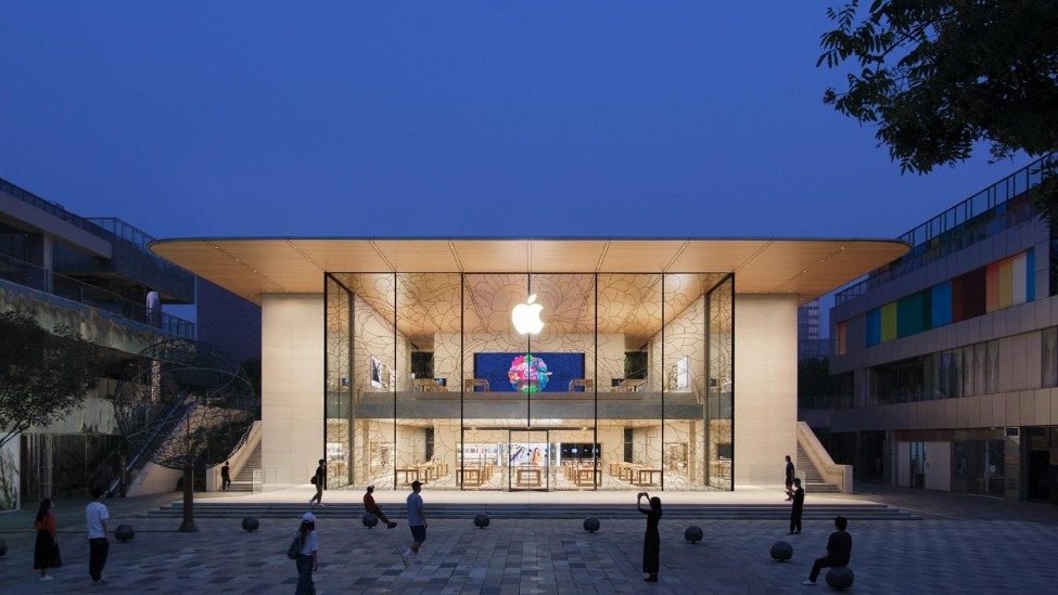 蘋果首當銷量“冠軍”：爬得高摔得快？