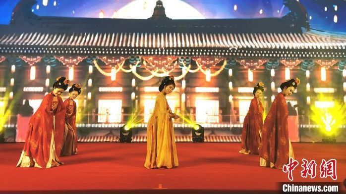2024年粤港澳大湾区旗袍文化周在广州启动
