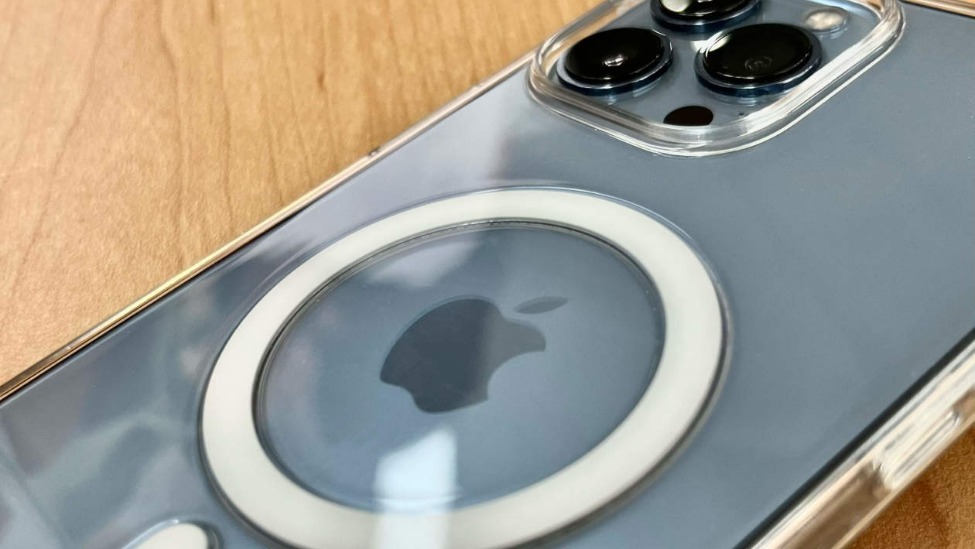 蘋果獲得適用於折疊設備的攝像頭系統專利