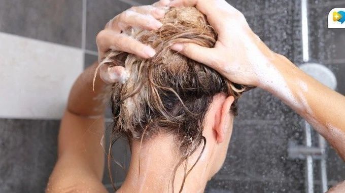 女性生理期不能洗頭？比起洗頭，更不該做的是這三件事
