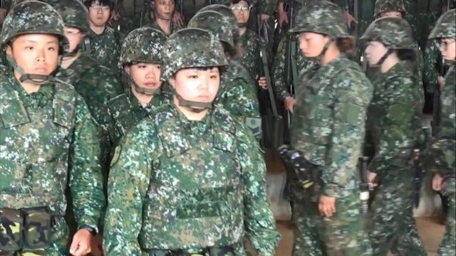 民進黨提案臺軍女士官退伍納入後備部隊，藍營民代質疑：兵兇戰危？