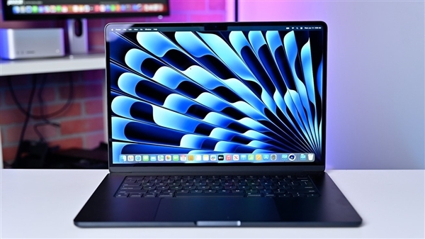為新品讓路！蘋果官網下架MacBook Air 15英寸：上市還不到1年