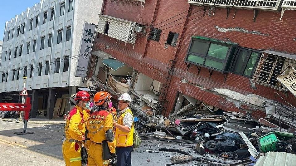 臺灣花蓮地震已致12人遇難，1106人受傷，682人受困